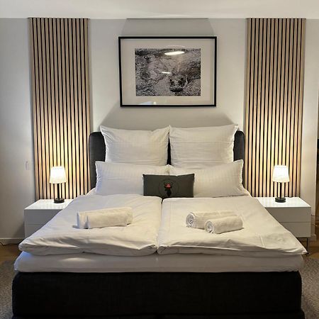 Gesamte Wohnung, Kueche, Parkplatz, Terrasse Бад-Беллинген Экстерьер фото